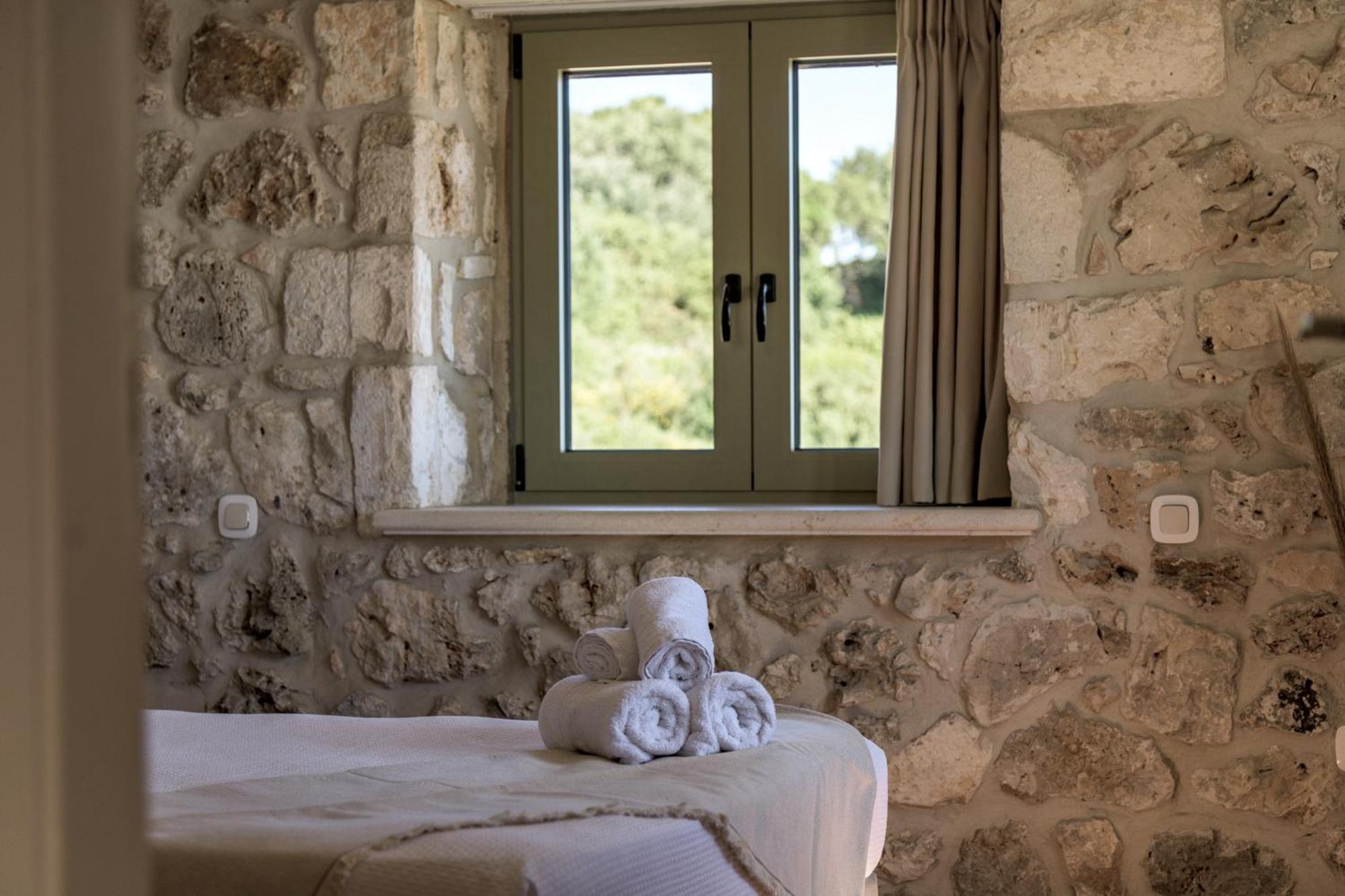 Gagouinos Cottage Koríthion Extérieur photo
