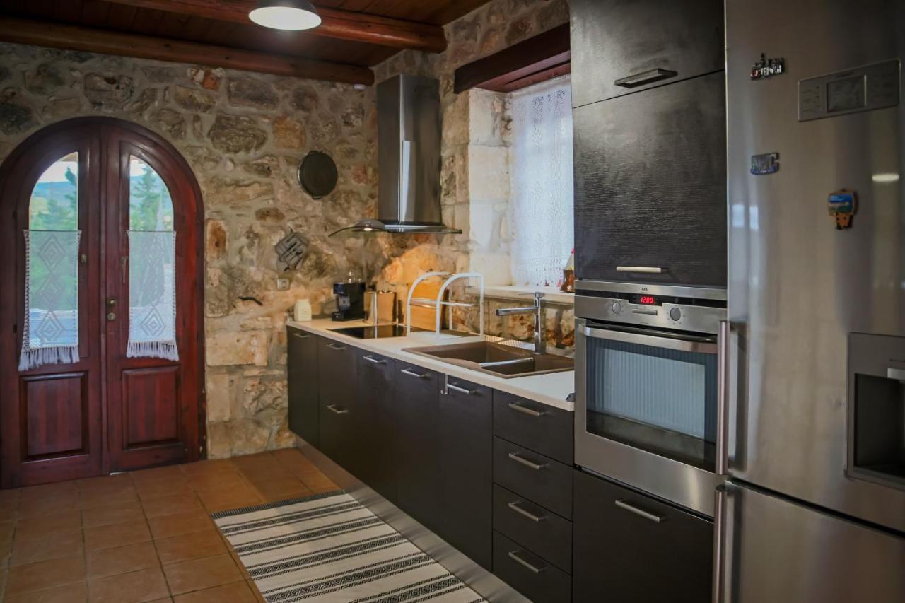 Gagouinos Cottage Koríthion Extérieur photo